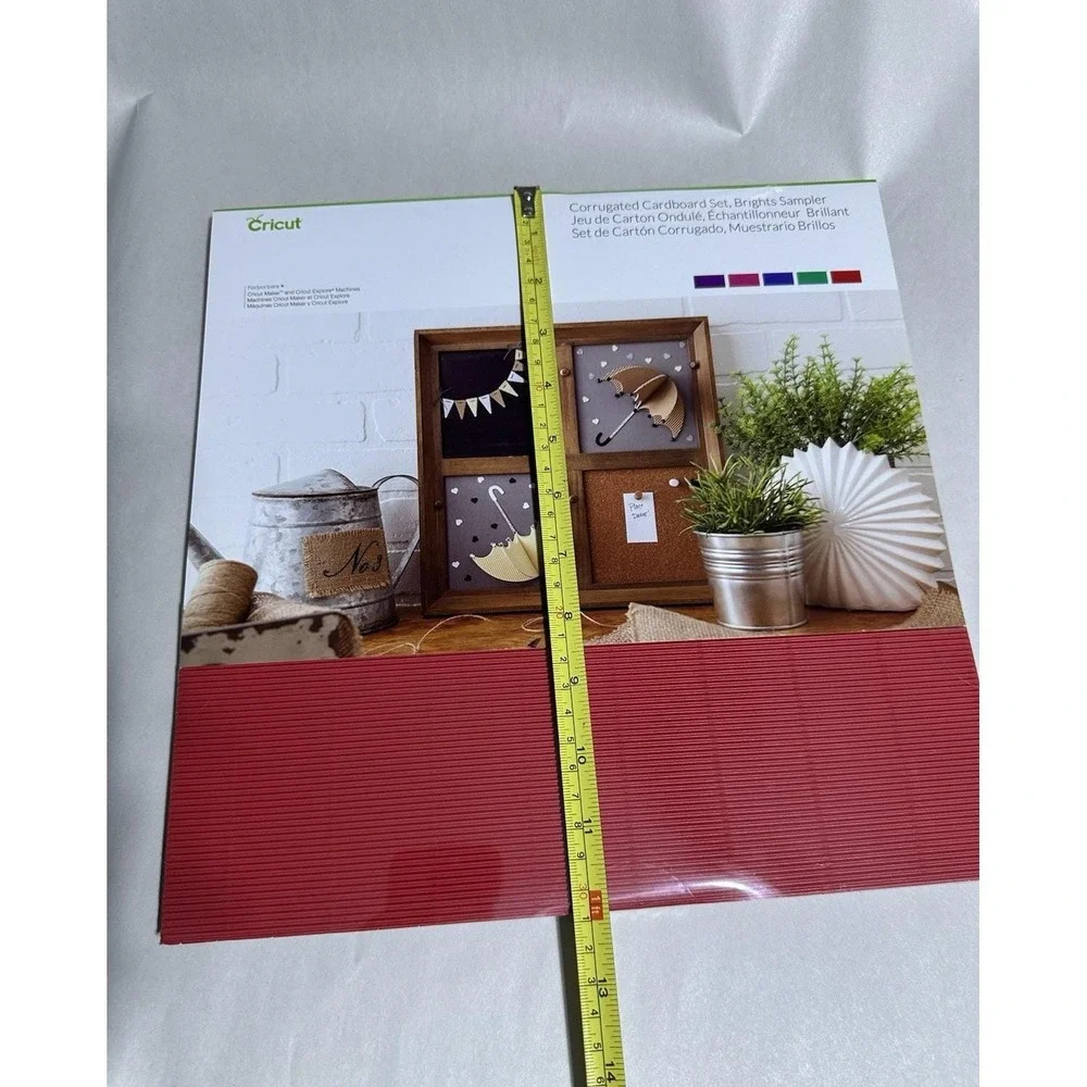 New Cricut Corrugated Cardboard Set‎ Brights Sampler